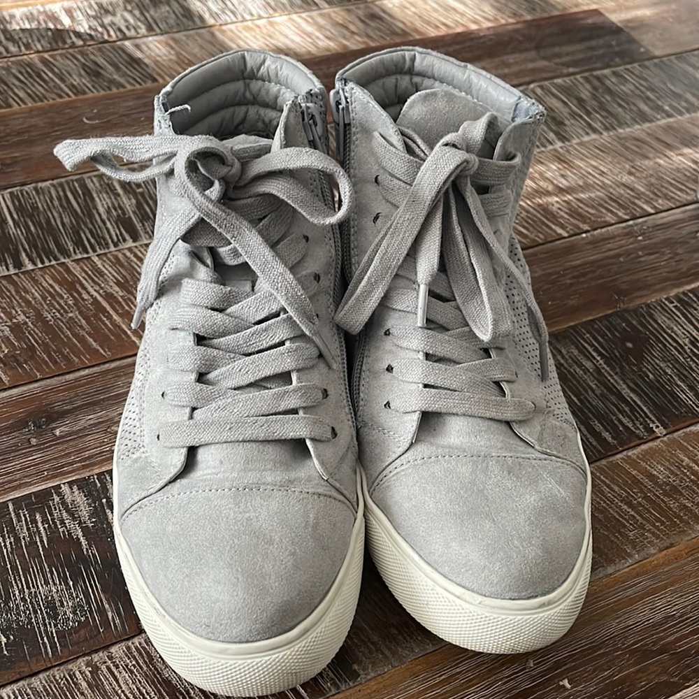 EUC Grey Steve Madden high tops